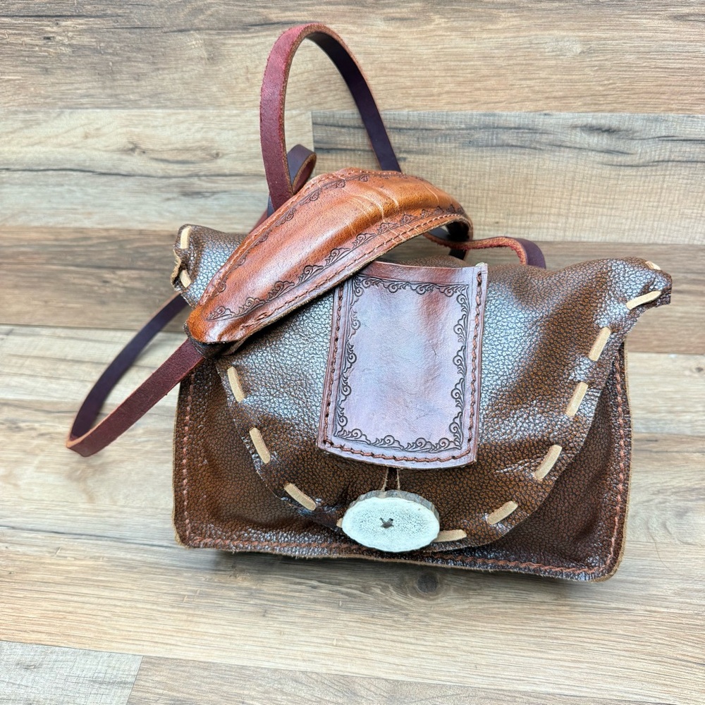 Vtg Crossbody Mini Genuine Leather Hand Tooled Embossed & Painted - Picture 2 of 10